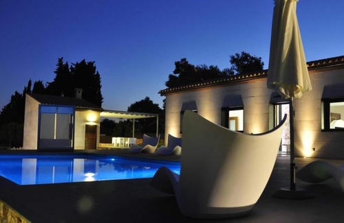 Llubi Villa | Stunning private villa for 6 people with WIFI, A/C, private pool, TV, terrace and parking