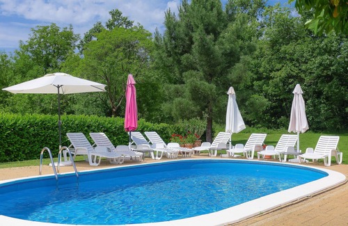Marceljani House | Stunning private villa for 2 guests with A/C, WIFI, pool, TV and terrace