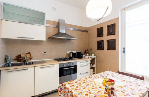 Alassio Villa | Stunning private villa for 6 people with WIFI and pets allowed
