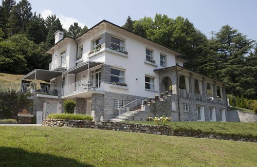 Baveno Villa | Stunning private villa with sauna, private pool, A/C, WIFI, hot tub, TV, patio and panoramic view