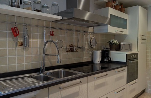 Pontito Villa | Stunning private villa with private pool, A/C, WIFI, TV, terrace, pets allowed and panoramic view
