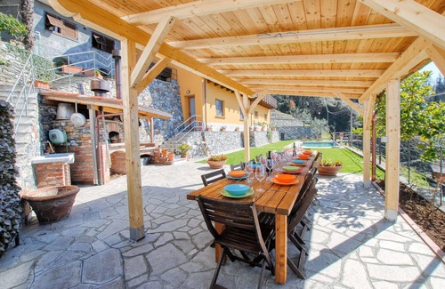 Tribogna Villa | Stunning private villa with private pool, A/C, internet, TV, terrace, pets allowed, panoramic view
