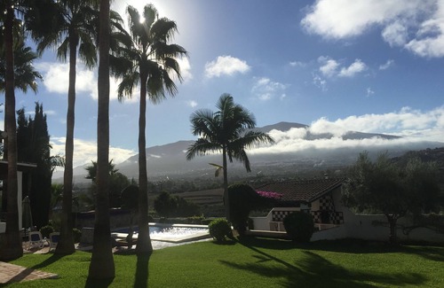 Coin Villa | Stunning, private villa with beautiful pool, gardens & views