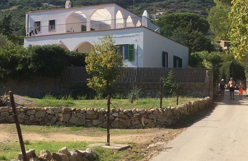 Arenella Villa | Stunning seaside villa with tennis court and an immense Mediterranean garden.