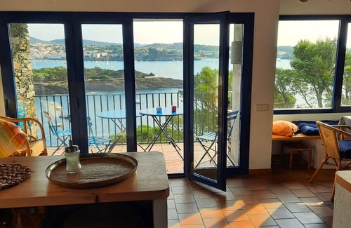 Cadaques House | Stunning Seaside House