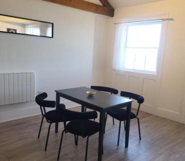 Herne Bay Apartment | Stunning Seaview 2 bed