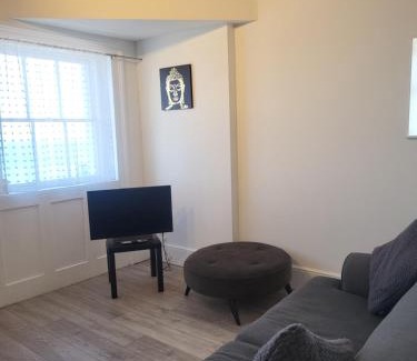 Herne Bay Apartment | Stunning Seaview 2 bed