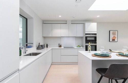 Temple Bar Apartment | Stunning spacious 1 bed just off Grafton Street