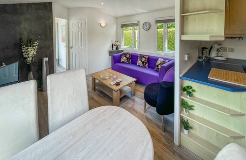 Tzummarum House | Stunning (sta)caravan in Tzummarum