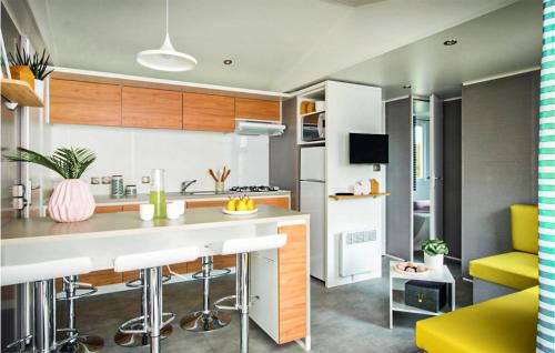 Hoogersmilde Other | Stunning StaCaravan In Hoogersmilde