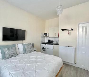 Fulham Broadway Apartment | Stunning Studio Set In The Heart Of Fulham