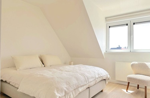Knokke Apartment | stunning sunny design Duplex near the sea