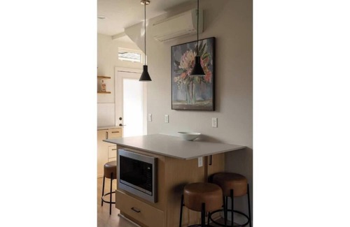 West Woodland House | Stunning Townhome Near Downtown Ballard & Transit