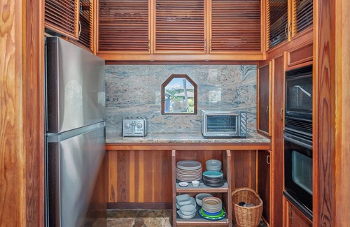 Princeville House | Stunning Tri-level Villa - Outdoor Lava Rock Shower w/Lanai