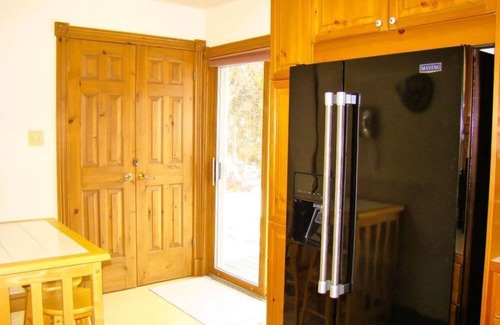 Sauble Beach Cottage | Stunning View From This Stylish 2 Bedroom Waterfront Cottage!
