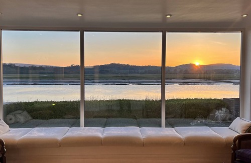 Bankend House | Stunning views and stylish accommodation at Shorepark Cottage.