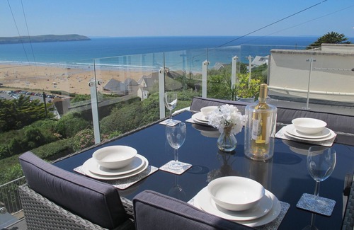 Woolacombe Apartment | Stunning views from large balcony and modern beautiful contemporary apartment