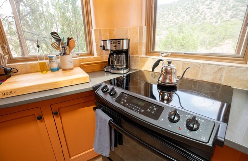Canones House | Stunning Views of The Pedernal, Expansive Lounge/Deck, 43 acres of Private Land