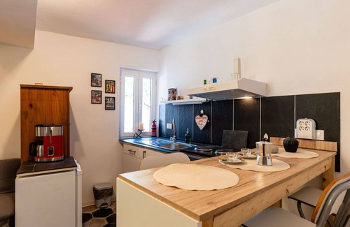 Badalucco House | Stunning villa for 3 people with terrace