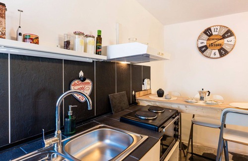 Badalucco House | Stunning villa for 3 people with terrace
