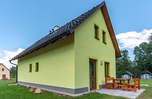 Straz nad Nezarkou House | Stunning villa for 5 people with WIFI, TV, terrace and pets allowed