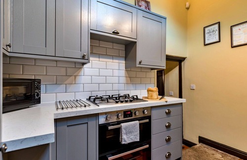 Tunstall House | Stunning villa for 6 people with WIFI