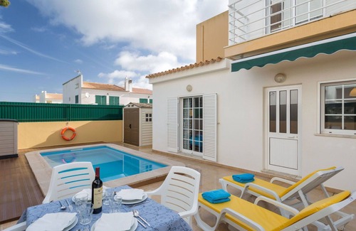 Pera House | Stunning villa for 6 guests with A/C, private pool, WIFI, TV and terrace