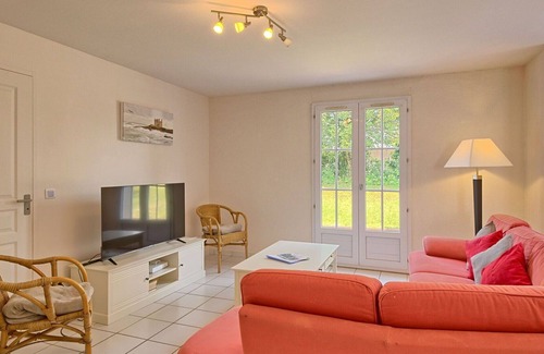 Pluneret House | Stunning villa for 6 people with WIFI, TV, terrace and parking