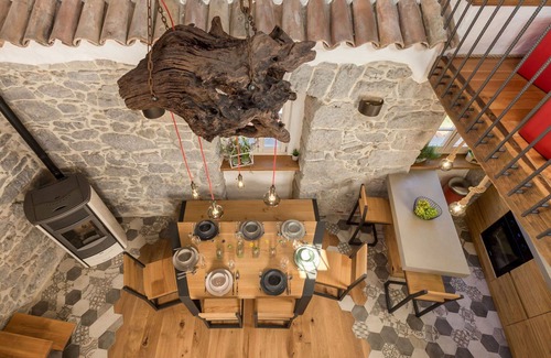 Mucici House | Stunning villa for 6 people with private pool, A/C, WIFI, TV, patio and pets allowed