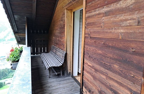 Hainzenberg Villa | Stunning villa for 7 guests with WIFI, TV and balcony