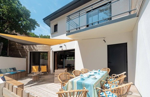 Mimizan House | Stunning villa for 8 people with WIFI, A/C, TV and terrace