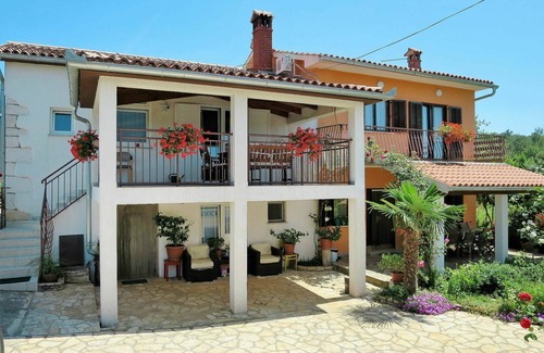 Paradiz House | Stunning villa for 8 people with A/C, private pool, WIFI, TV and terrace