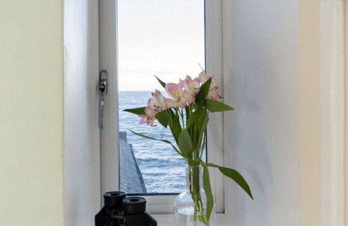 Gardenstown House | Stunning villa for 4 people with WIFI, TV and pets allowed