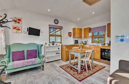Bury St Edmunds House | Stunning villa for 2 people with WIFI, terrace and pets allowed