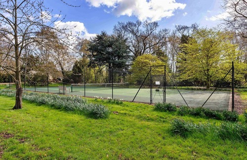 Thurlby House | Stunning villa for 2 people with WIFI, terrace and pets allowed