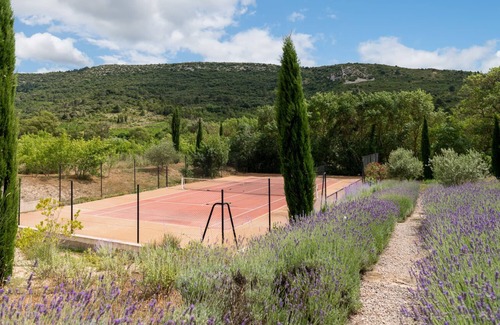 Montlaur House | Stunning Villa in Montfleur with Pool