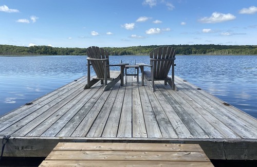 Haliburton Highlands Cottage | Stunning, Year Round Lakefront Cottage with Hot Tub
