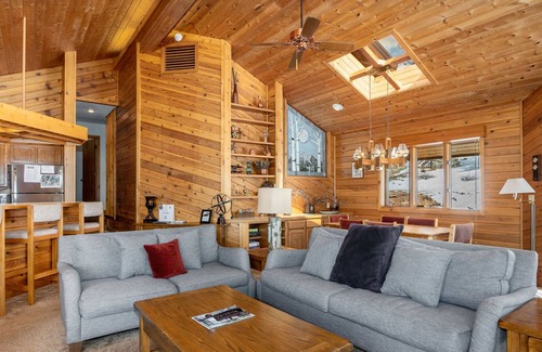 Estes Park House | Stutzhaven in the Mountains - Gorgeous Views of Continental Divide -- 20-NCD0231