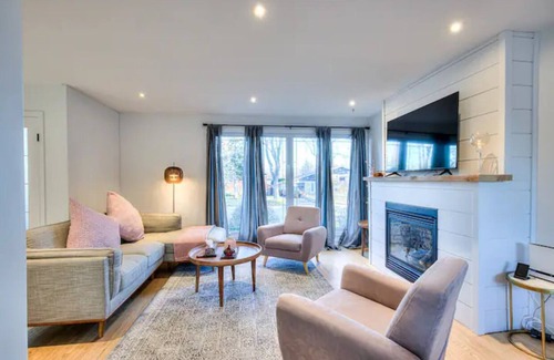 Candiac House | Style & confort by Montreal -New - 3 BR Bungalow