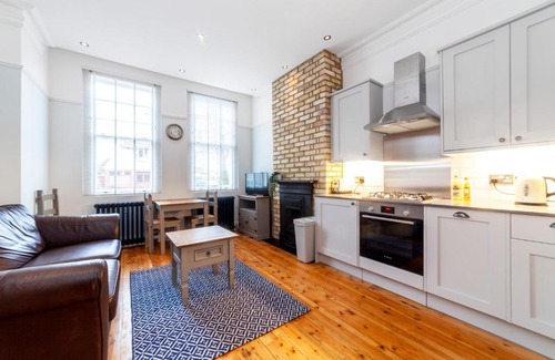 Blackheath Apartment | Stylish 1 BDR apt wcommunal garden, Greenwich