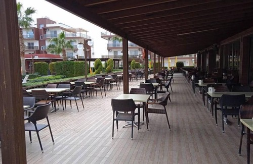 Trikomo Apartment | Stylish 1 Bedroom at Royal Sun Residence
