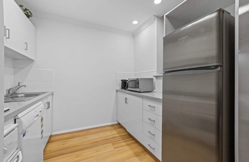 Northbridge Apartment | Stylish 1Bedroom Northbridge Apartment With Pool