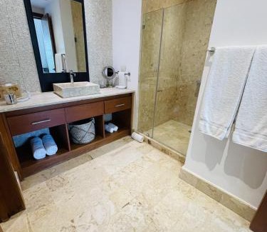 Las Terrenas Apartment | Stylish 1BR, Pools & Walk to Beach - Sublime