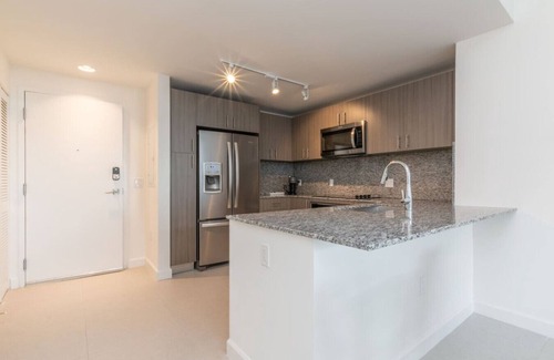 Doral Apartment | Stylish 1BR with Balcony | Heart of Downtown Doral