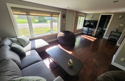 The Bluff House | Stylish 2-Bedroom Home in Shediac