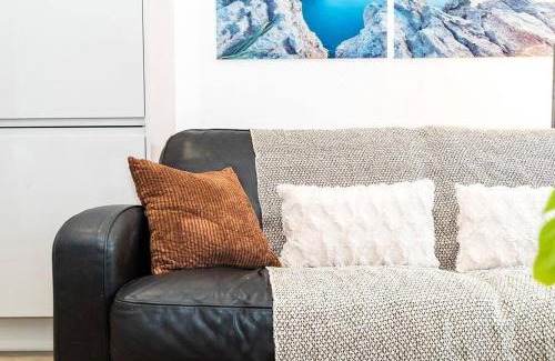 Wandsworth Apartment | Stylish 2 BR Flat in Wandsworth