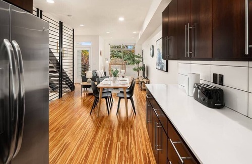 Minor House | Stylish 3 BR Capitol Hill Home With 96 Walk Score!