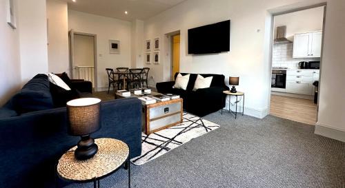 Heaton Apartment | Stylish 3Bed apartment with FREE PARKING