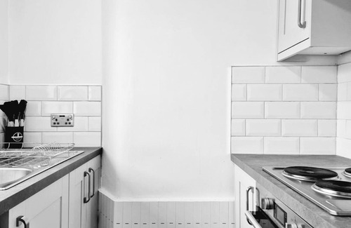 Canning Town North Apartment | Stylish and Cosy 1 bed Apartment East London