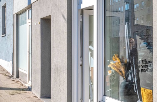 Holsterhausen Apartment | Stylish Apartment/5 Minutes to the Trade Fair & City Center